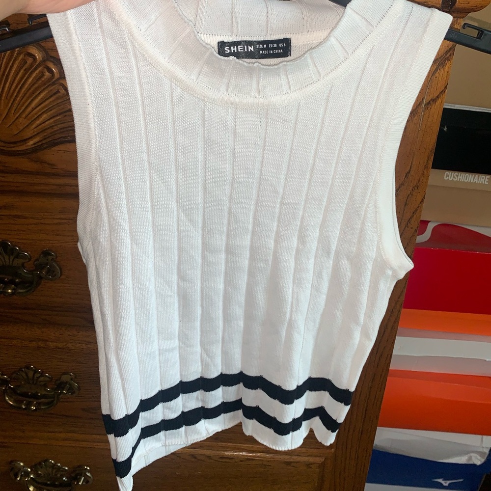 Shein, size 6(M)